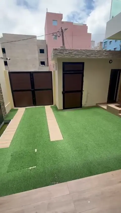 %titre du post%%titre du site%